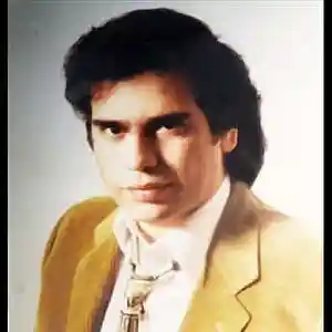 Picture for song 'Senora de las cuatro decadas' by artist 'BRUNO Cantautor'