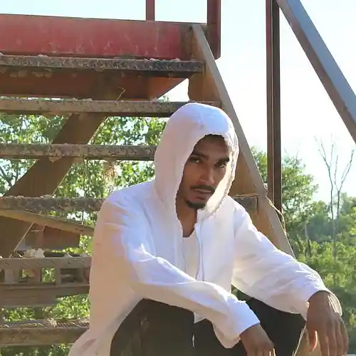 Picture for song 'LIGHTS' by artist 'NoCharley'