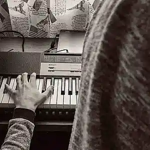 Picture for song 'Chill beat' by artist 'GREEGI BEATS'