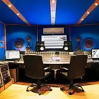 Picture for song 'Where Da Game Be - WyTeOuT' by artist 'Sean Breeze'