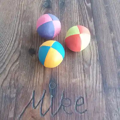 Picture for song 'Mike, Wernau und Freunde (Party-Version)' by artist 'MikeSeven'