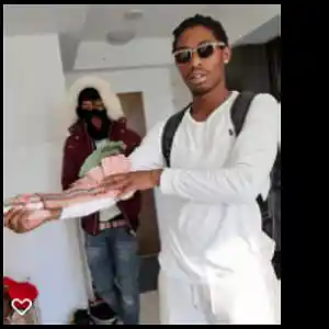 Picture for song 'HollyBizzy - Trendsetta' by artist 'hollybizzy'