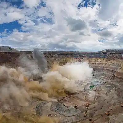 Picture for song 'the excavator' by artist 's9undV1ZNZ K 0 D 3 7'