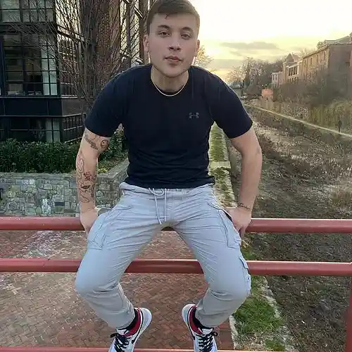 Artist picture