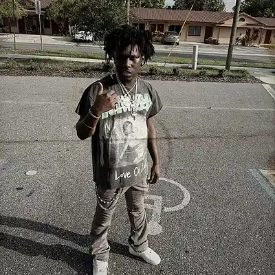 Picture for song 'Hood Hero' by artist 'DeeFom'