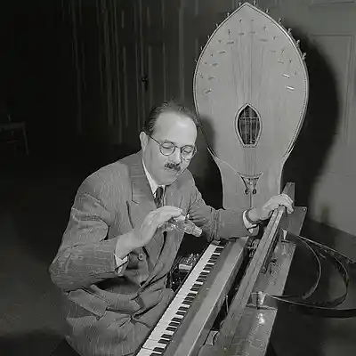 Picture for song 'Ondes Musicales (avec deux pianos), Maurice Marten' by artist 'Fran Herraiz'