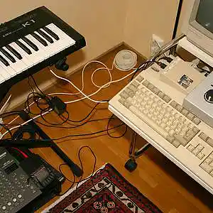 Picture for song 'Para que te preocupas?' by artist 'RENACIMIENTO RECORDS'