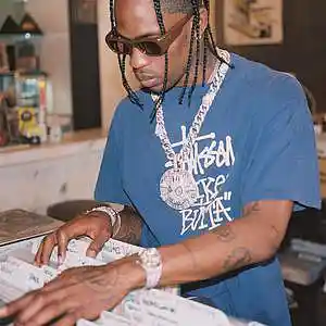 Picture for song 'travis scott x drake type beat "dystropia"' by artist 'Prodloublais'