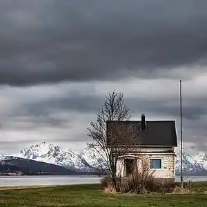 Picture for song 'House Down By The Sea Remix' by artist 'The Great Constantini'