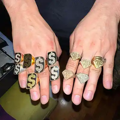 Picture for song '"Metal" Hard Trap Type Beat Duki x Ysy A' by artist 'zlinky beatz'