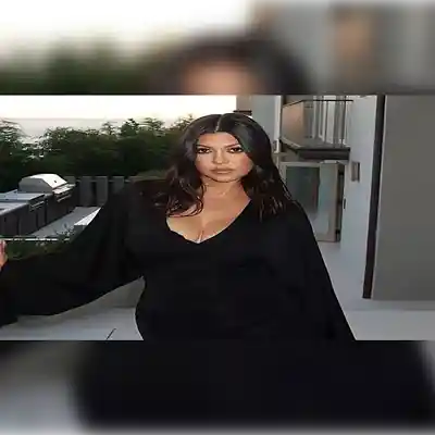 Picture for song 'Travis Scott x YE Type Beat - "Kourtney"' by artist 'Trackmatic 850'