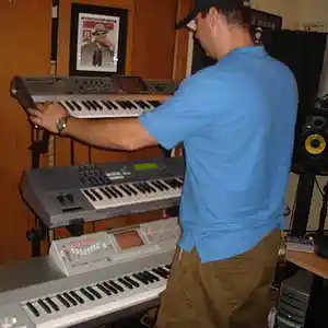 Picture for song 'Recarnation' by artist 'RizzleBeatz'