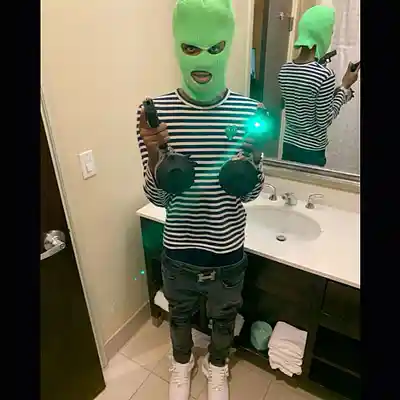 Picture for song '"Twin Glocks" - BUY 2 GET 1 FREE' by artist 'prodleavz'