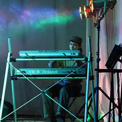 Picture for song 'Вавилон / Babylon (Live 2007)' by artist 'Zazerkalye'