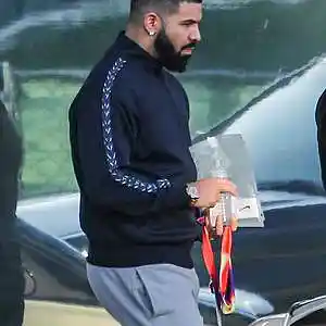 Picture for song '(FREE) Drake Type Beat 2021 - Bones' by artist 'Diego Royce'