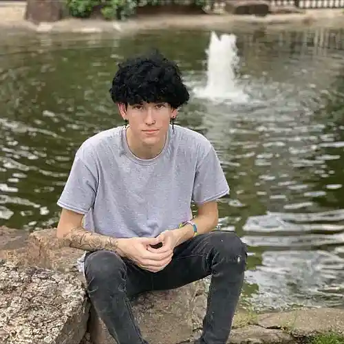 Picture for song 'Love is Fake' by artist 'CAYWAY'