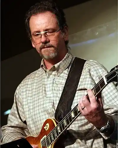 Picture for song 'Gibson AJ2.mp3' by artist 'Hard Man'